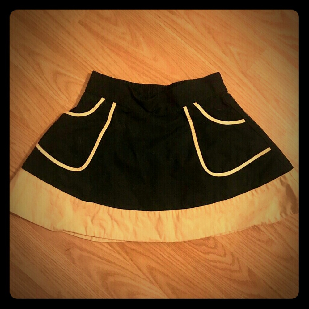 NWOT Super cute Janie and Jack skirt